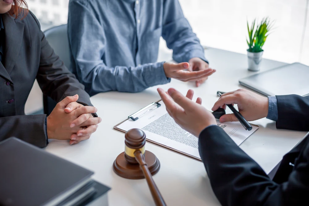 Réunion Du Couple Consultatif D'Avocats En Divorce De Famille De Confiance